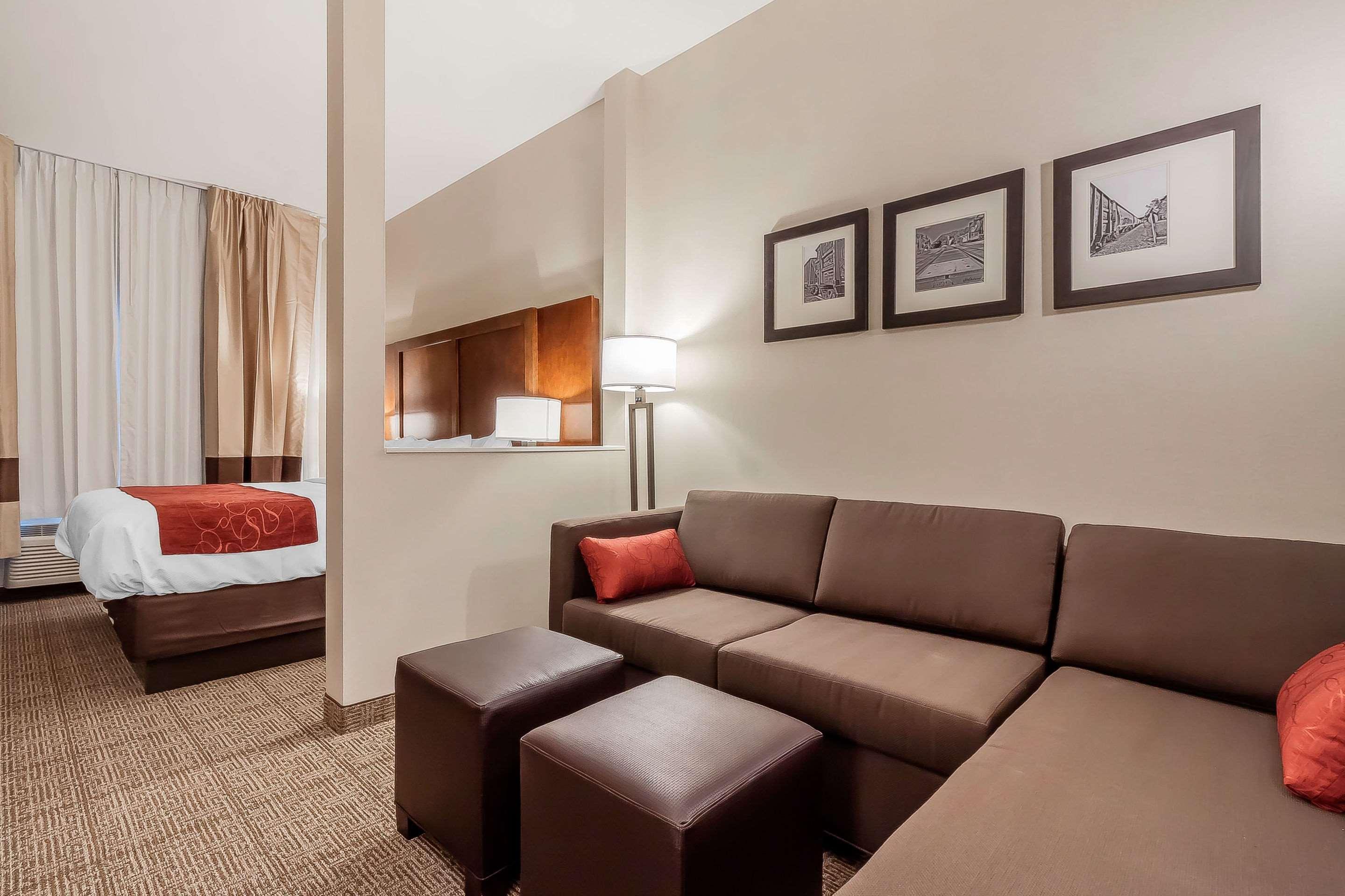 Comfort Suites La Vista Экстерьер фото