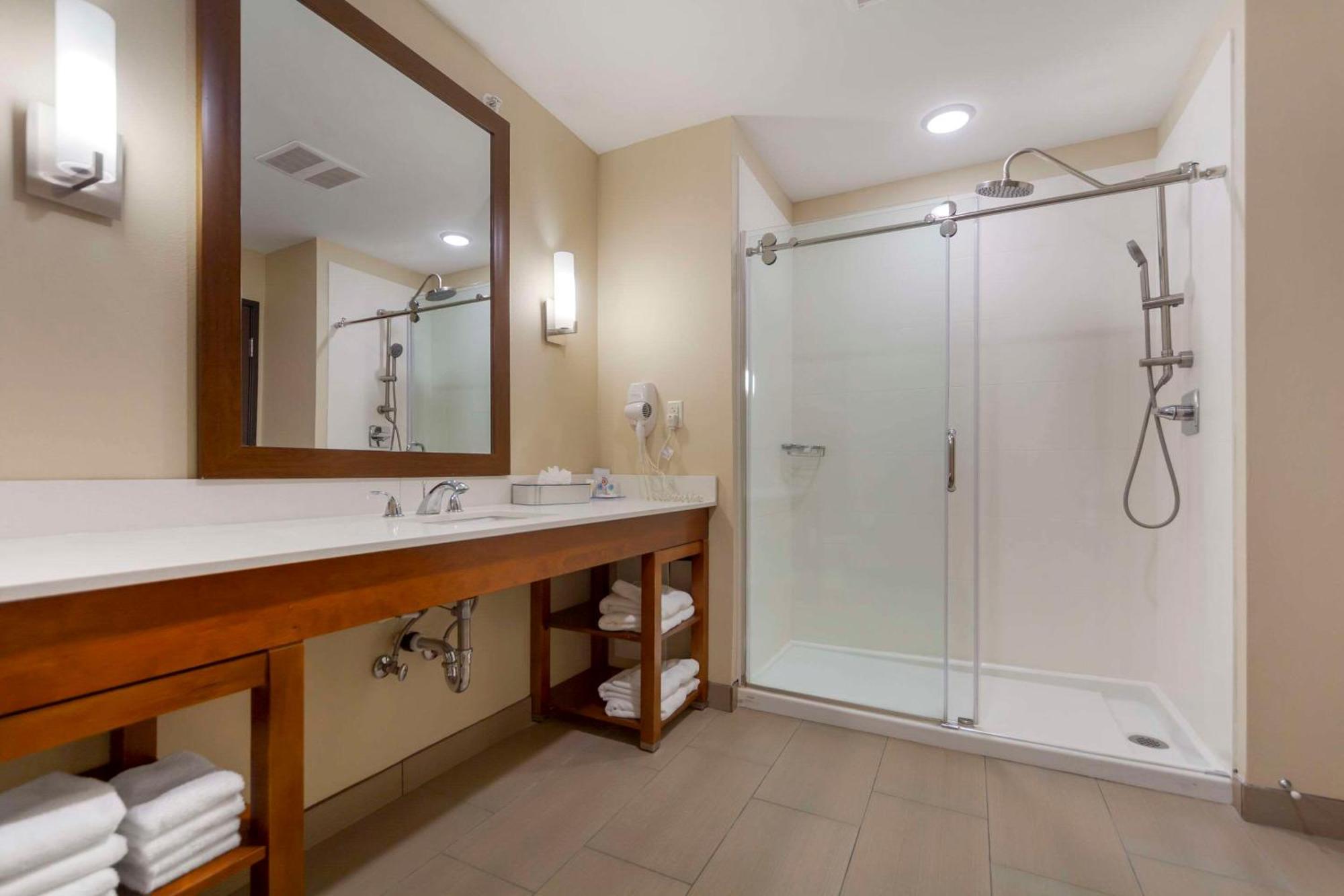 Comfort Suites La Vista Экстерьер фото